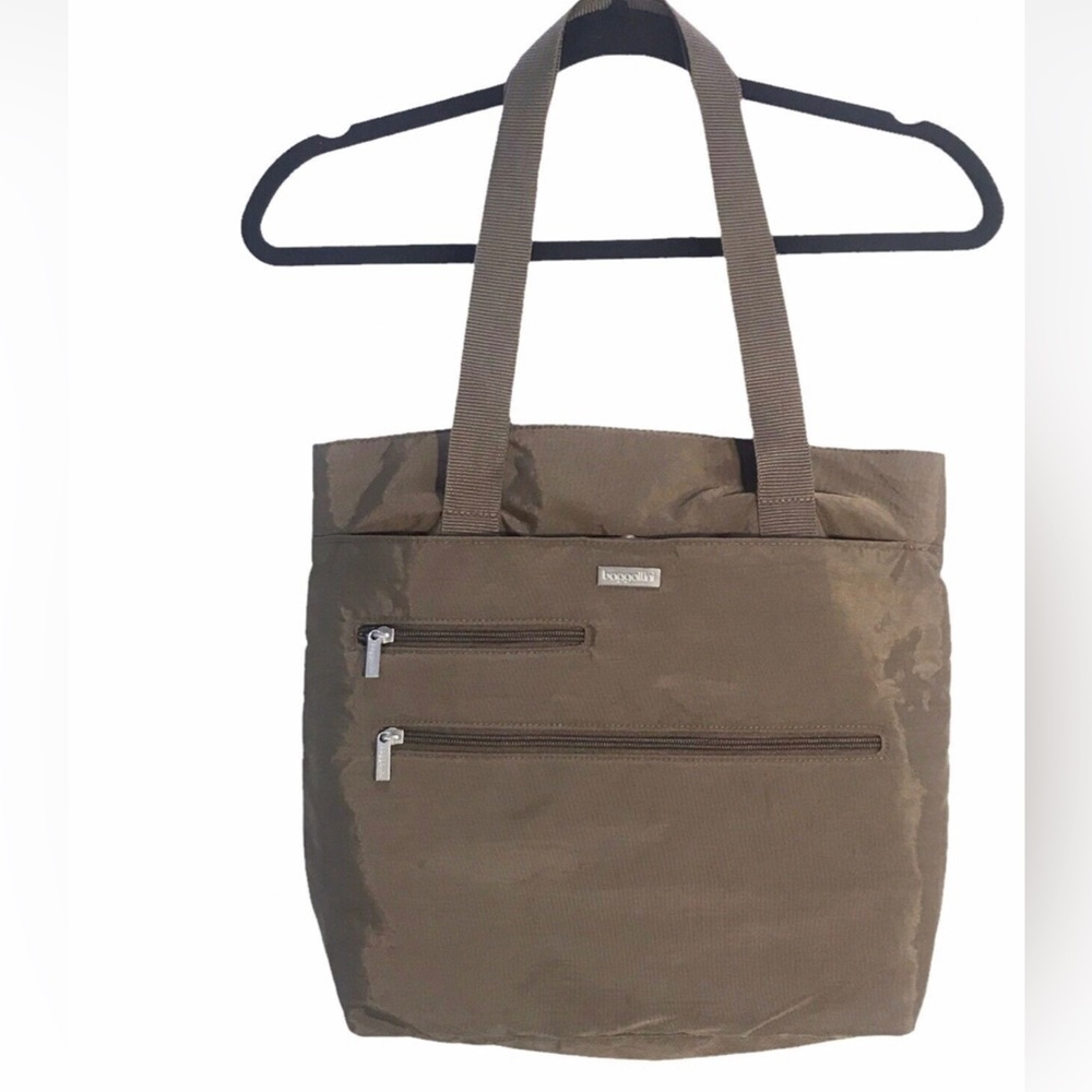 Baggalini Womans Shoulder Bag Tote Zippered Pockets Pewter